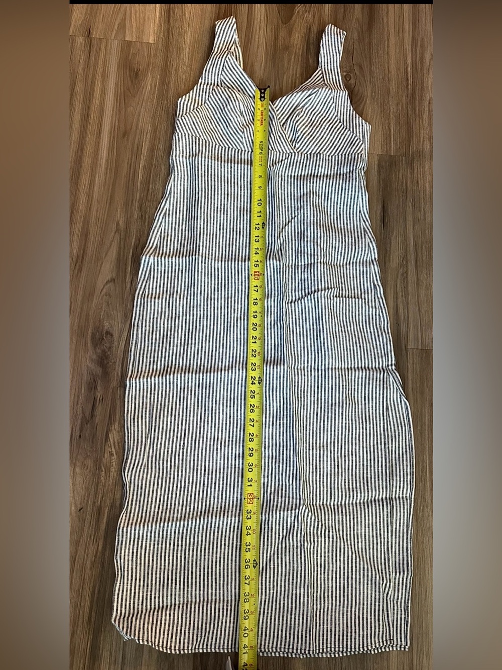 Reformation Gray Striped Midi linen Dress - Picture 4 of 5